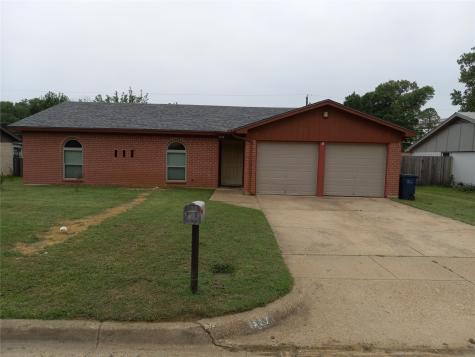 1408 Warren Lane Fort Worth TX 76112