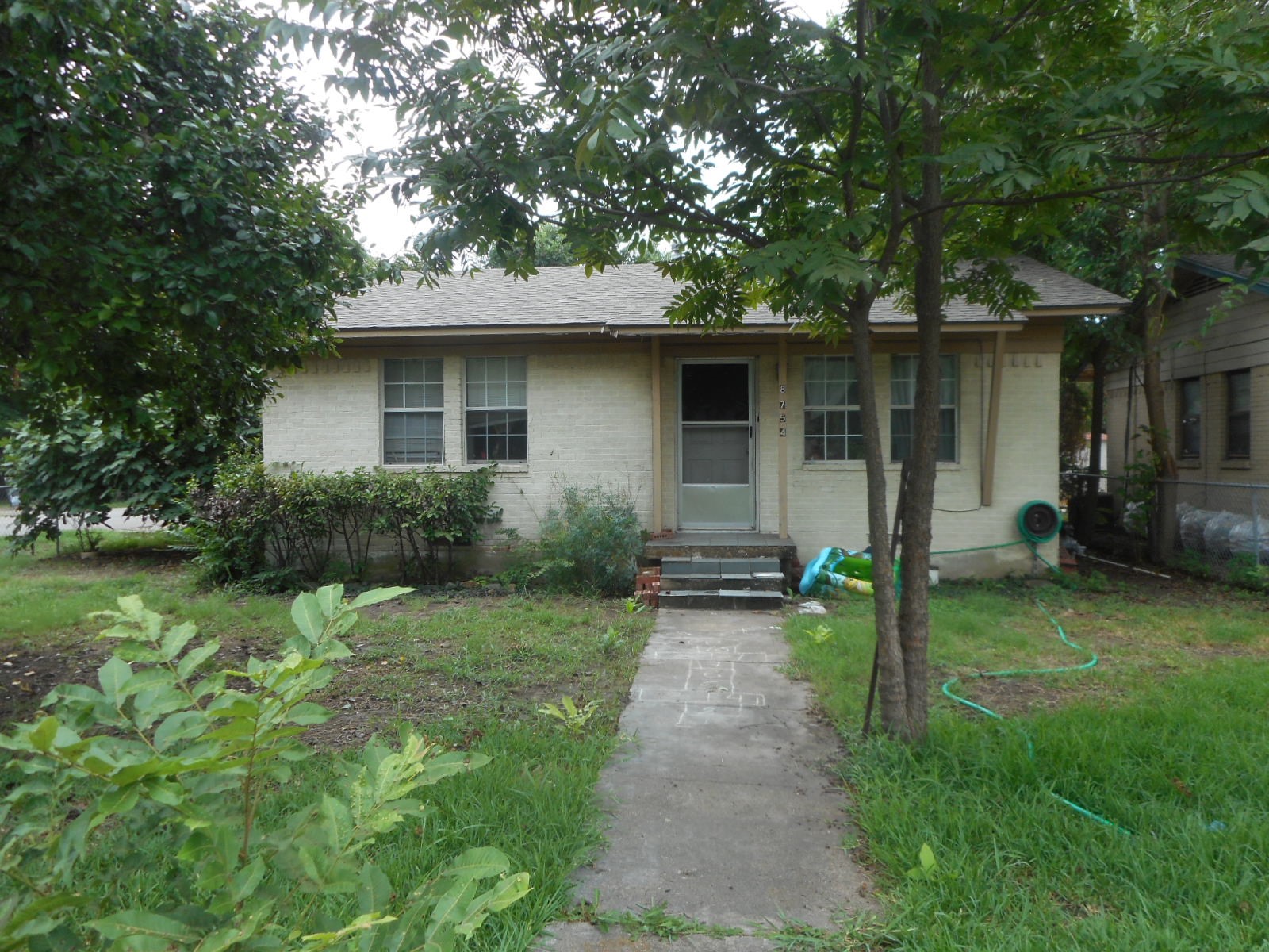 8754 Eden Valley Lane Dallas TX 75217