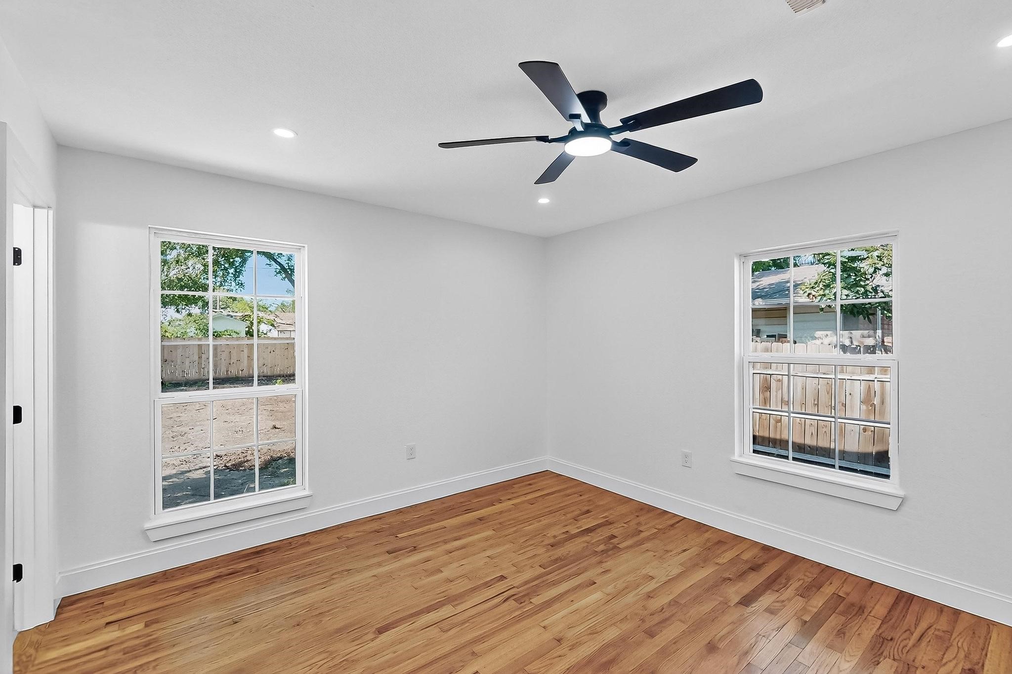 1105 Ryan Avenue Carrollton TX 75006
