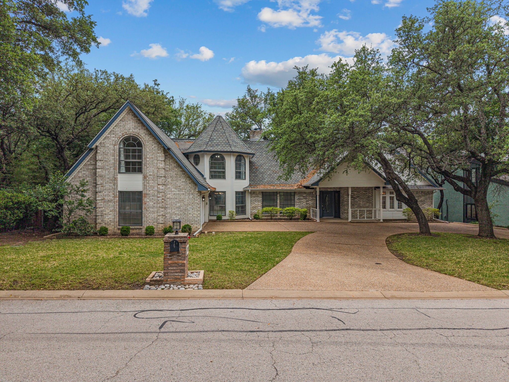 8809 Random Road Fort Worth TX 76179