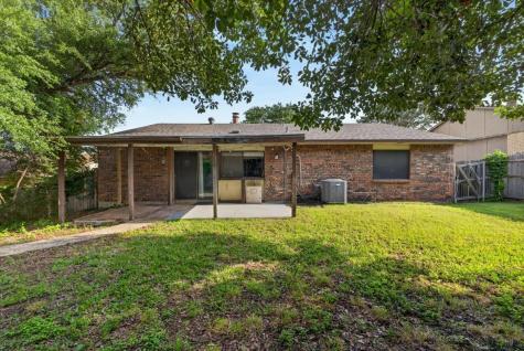 6506 Blackberry Drive Arlington TX 76016