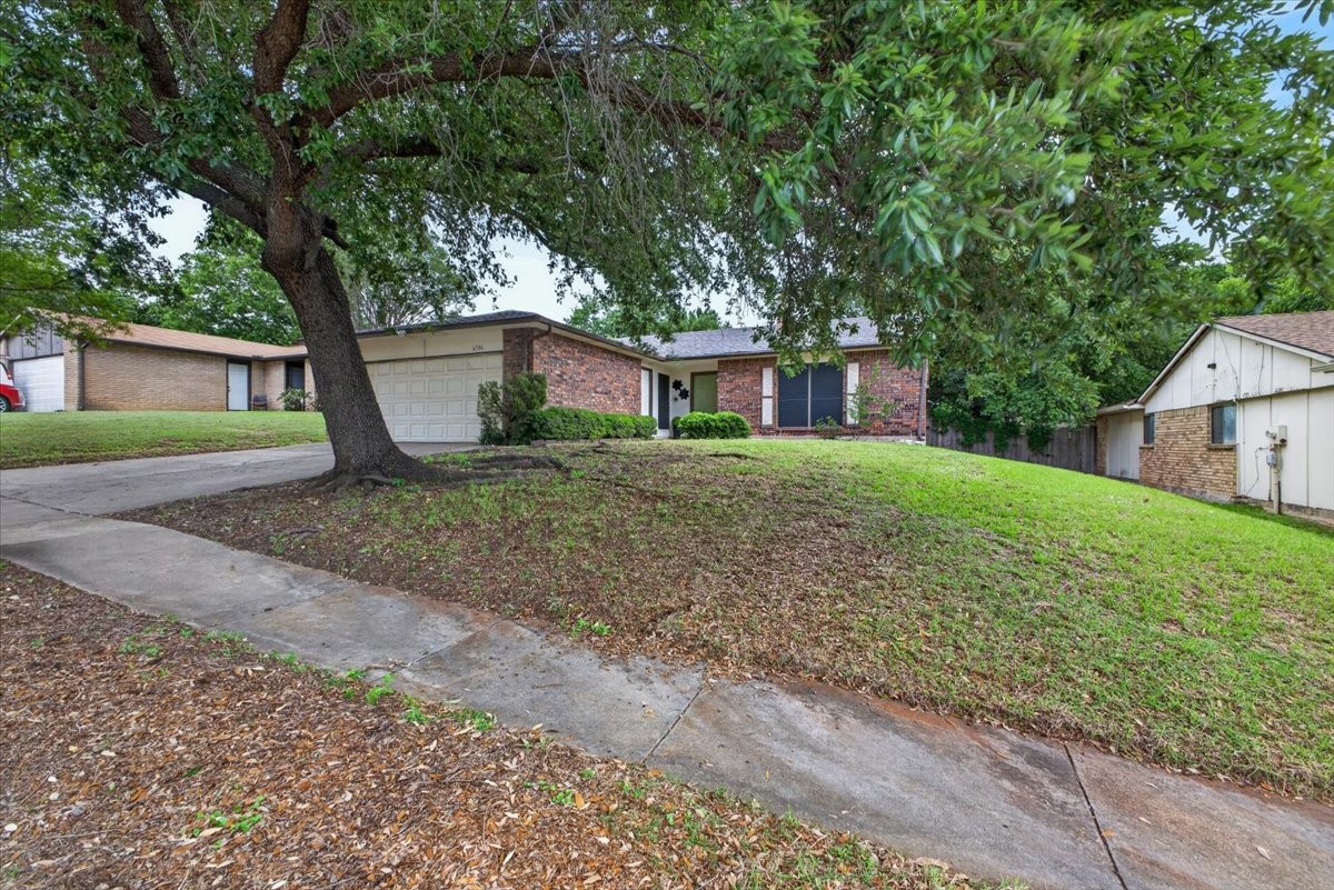 6506 Blackberry Drive Arlington TX 76016