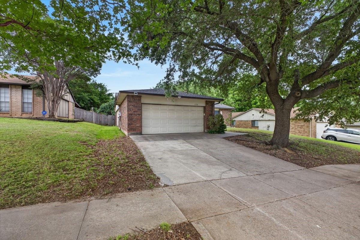 6506 Blackberry Drive Arlington TX 76016