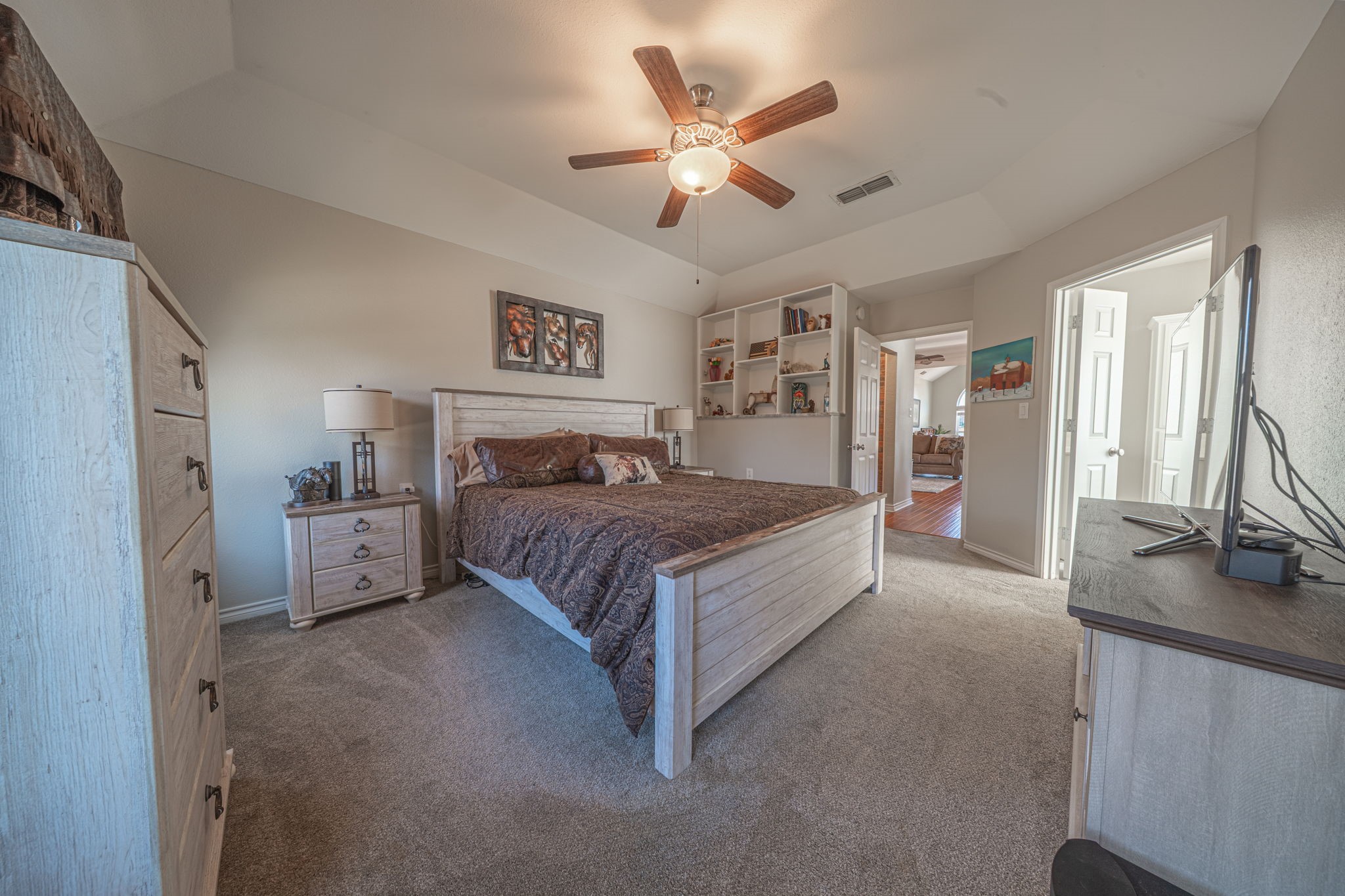 100 San Chez Drive Lake Kiowa TX 76240