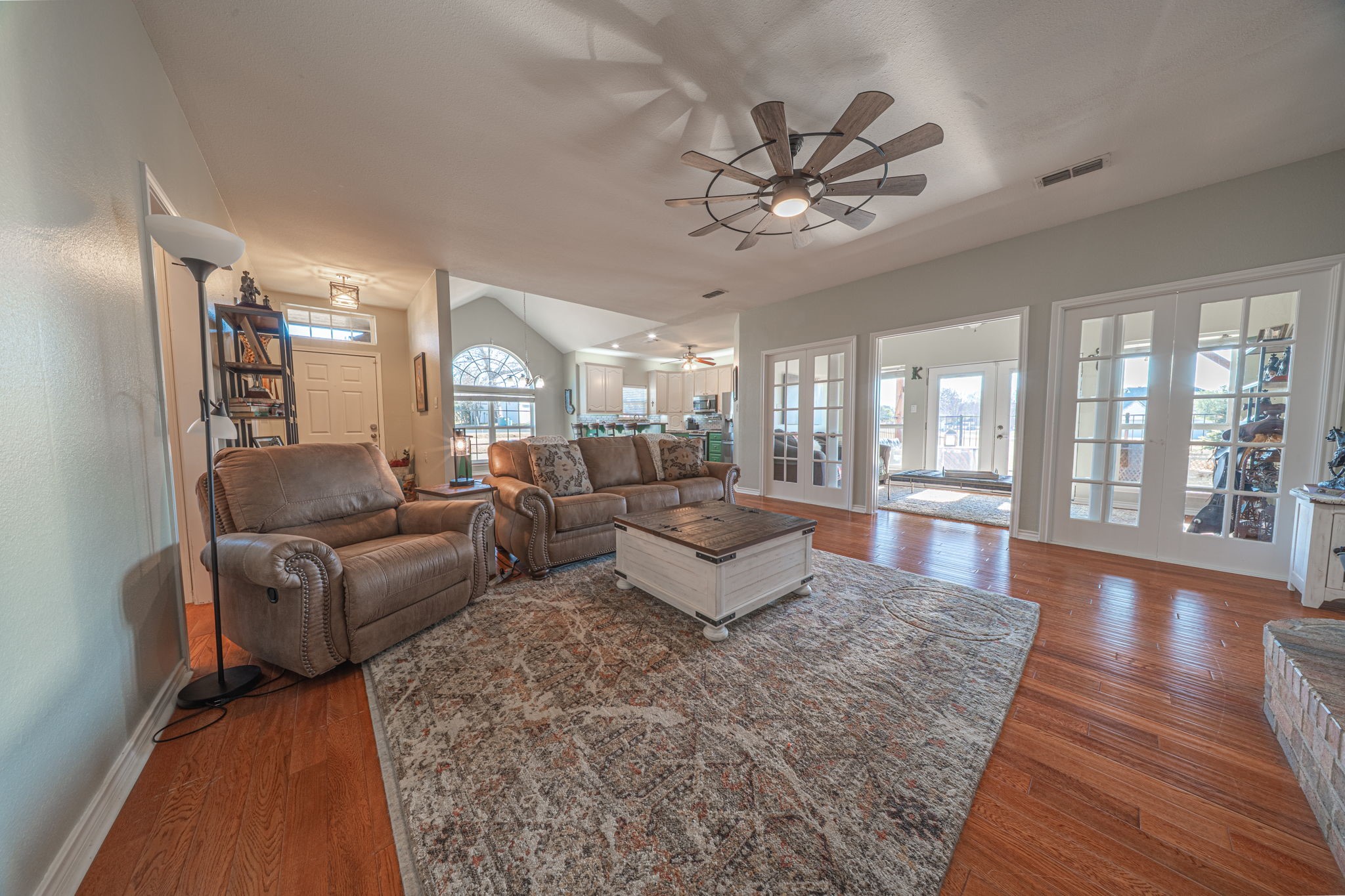 100 San Chez Drive Lake Kiowa TX 76240