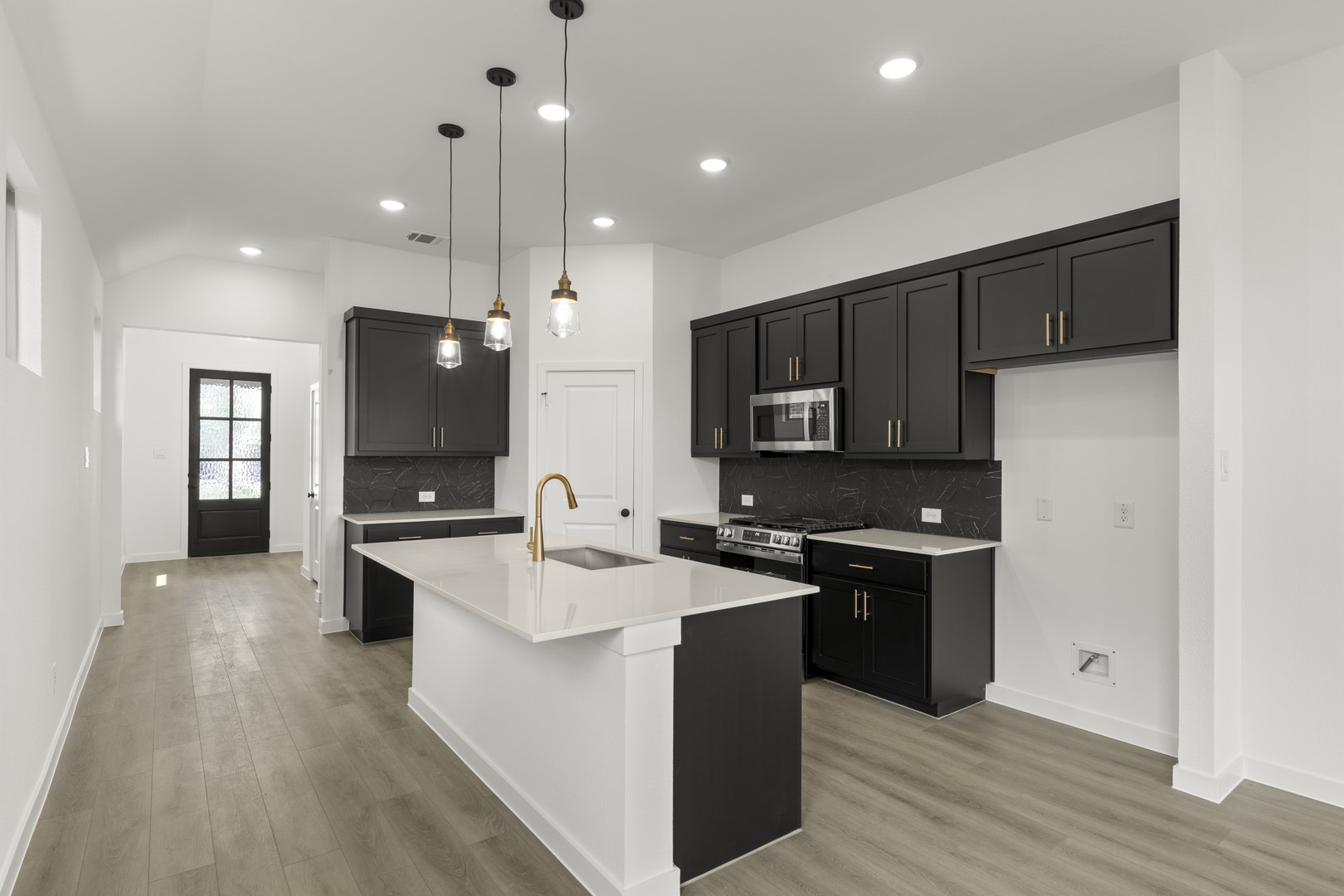14200 Gallatin Street Pilot Point TX 76258