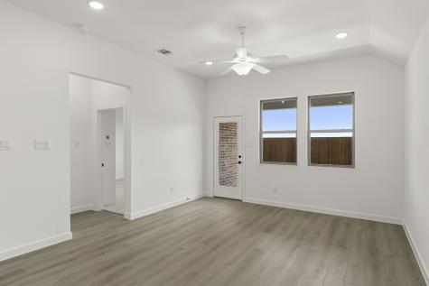 14200 Gallatin Street Pilot Point TX 76258
