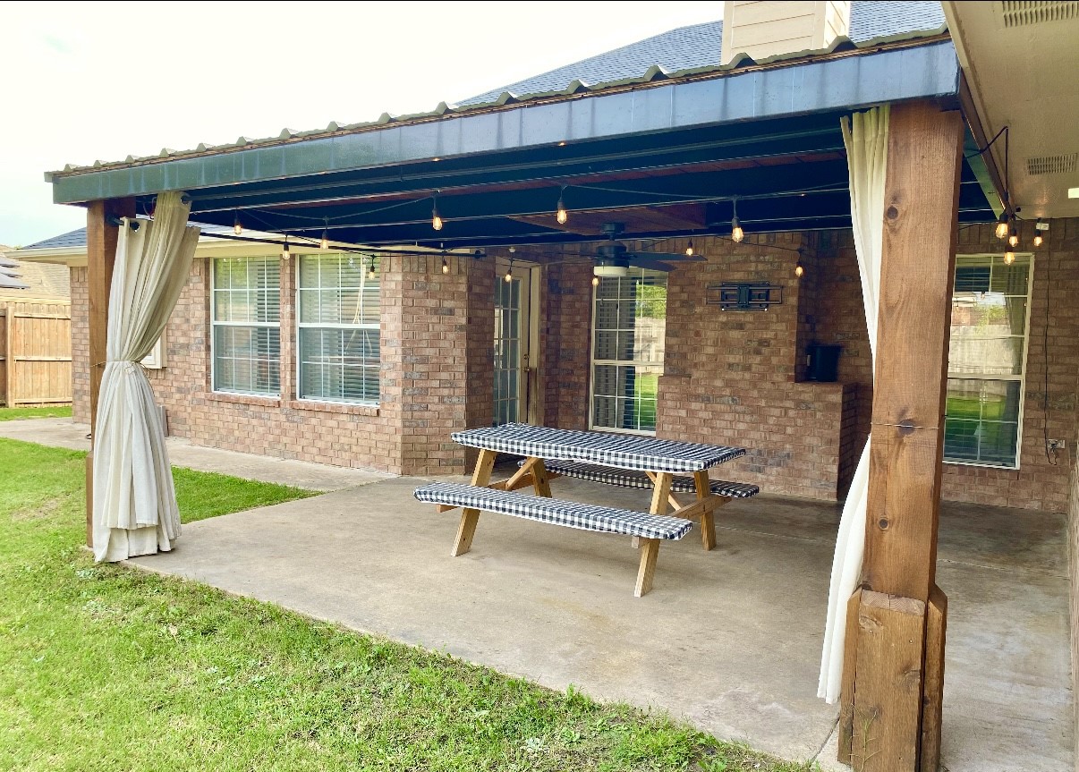 2 Broadmoor Court Bonham TX 75418