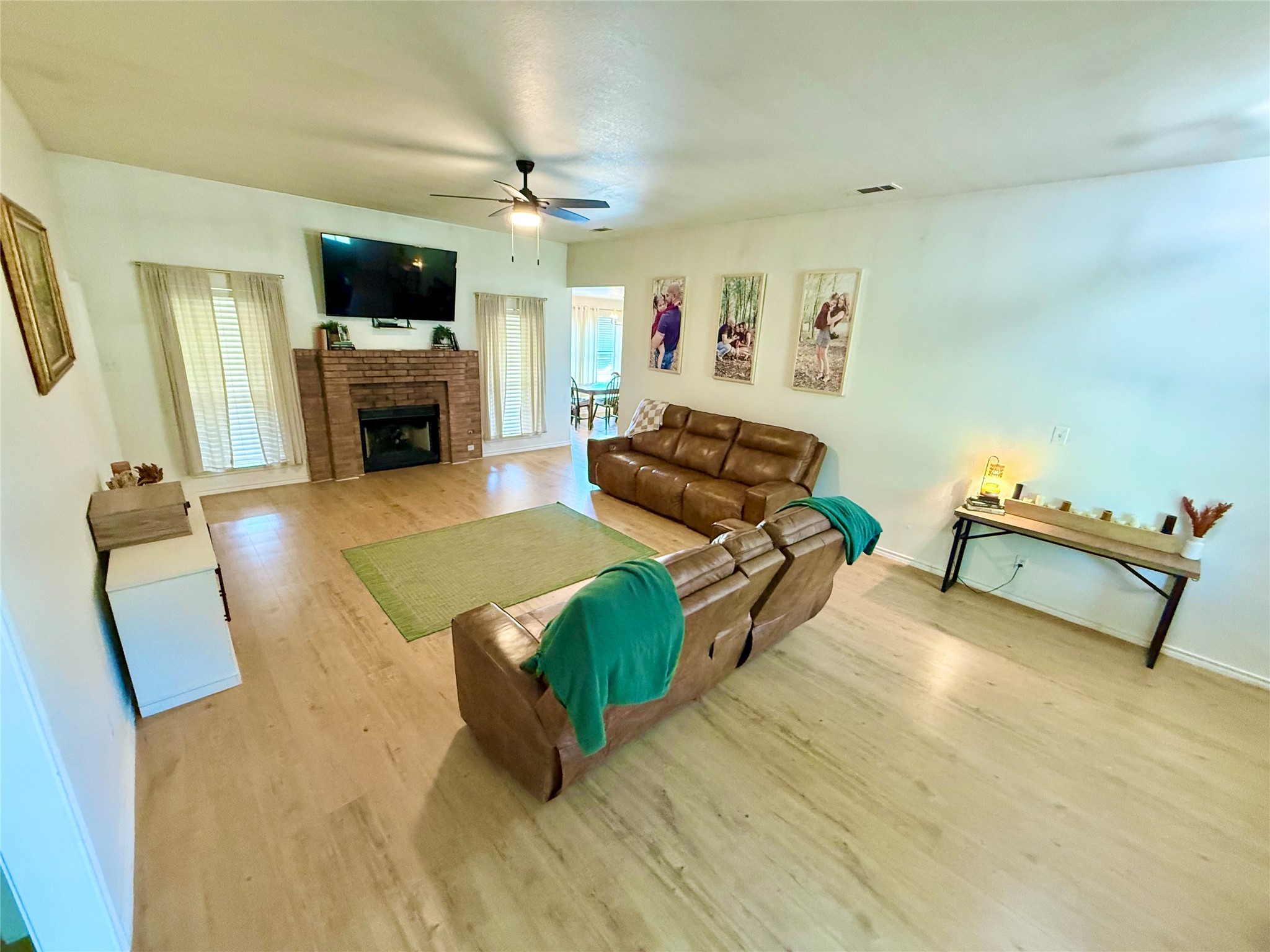 2 Broadmoor Court Bonham TX 75418
