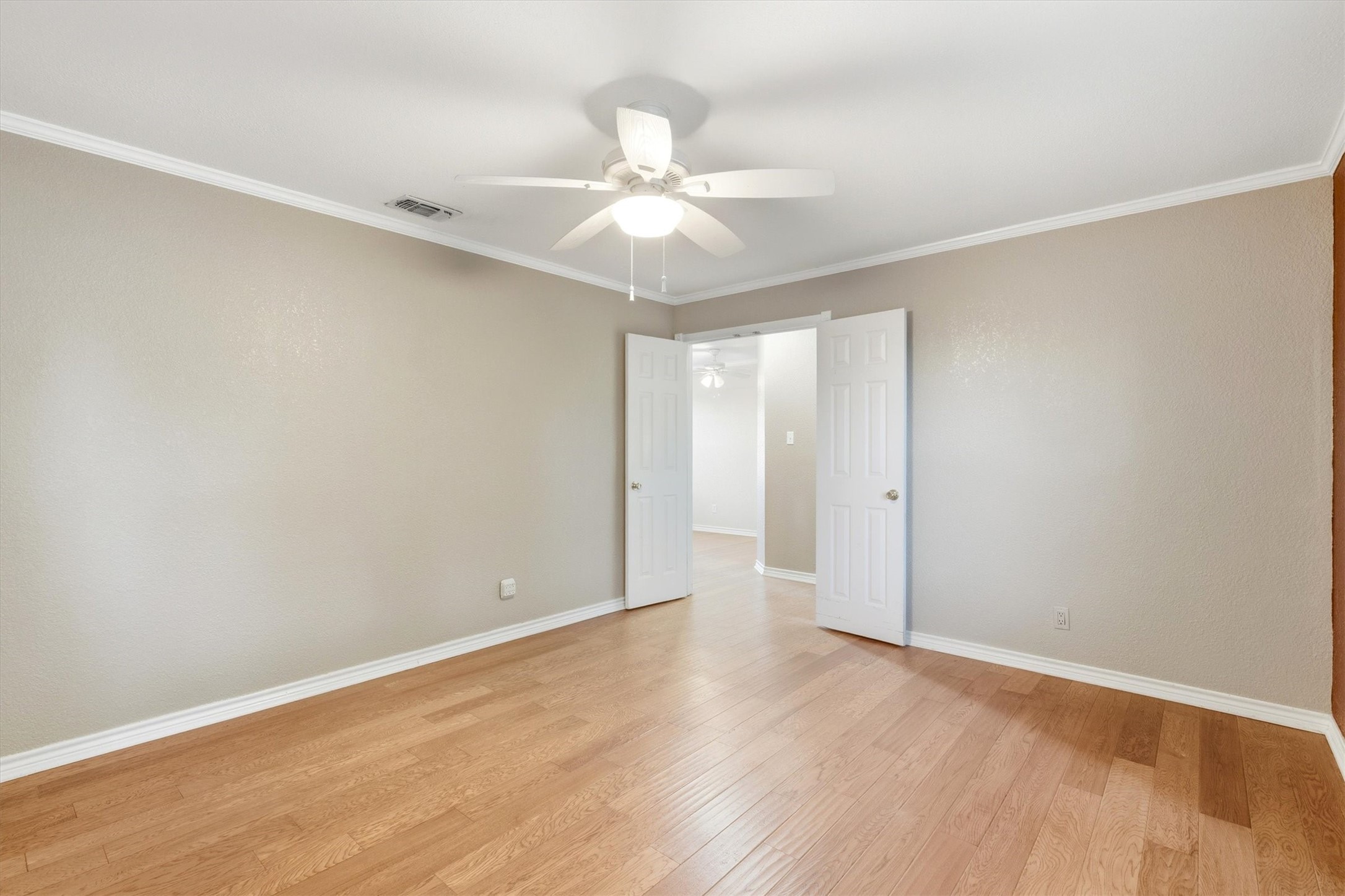 4609 Pioneer Road Balch Springs TX 75180