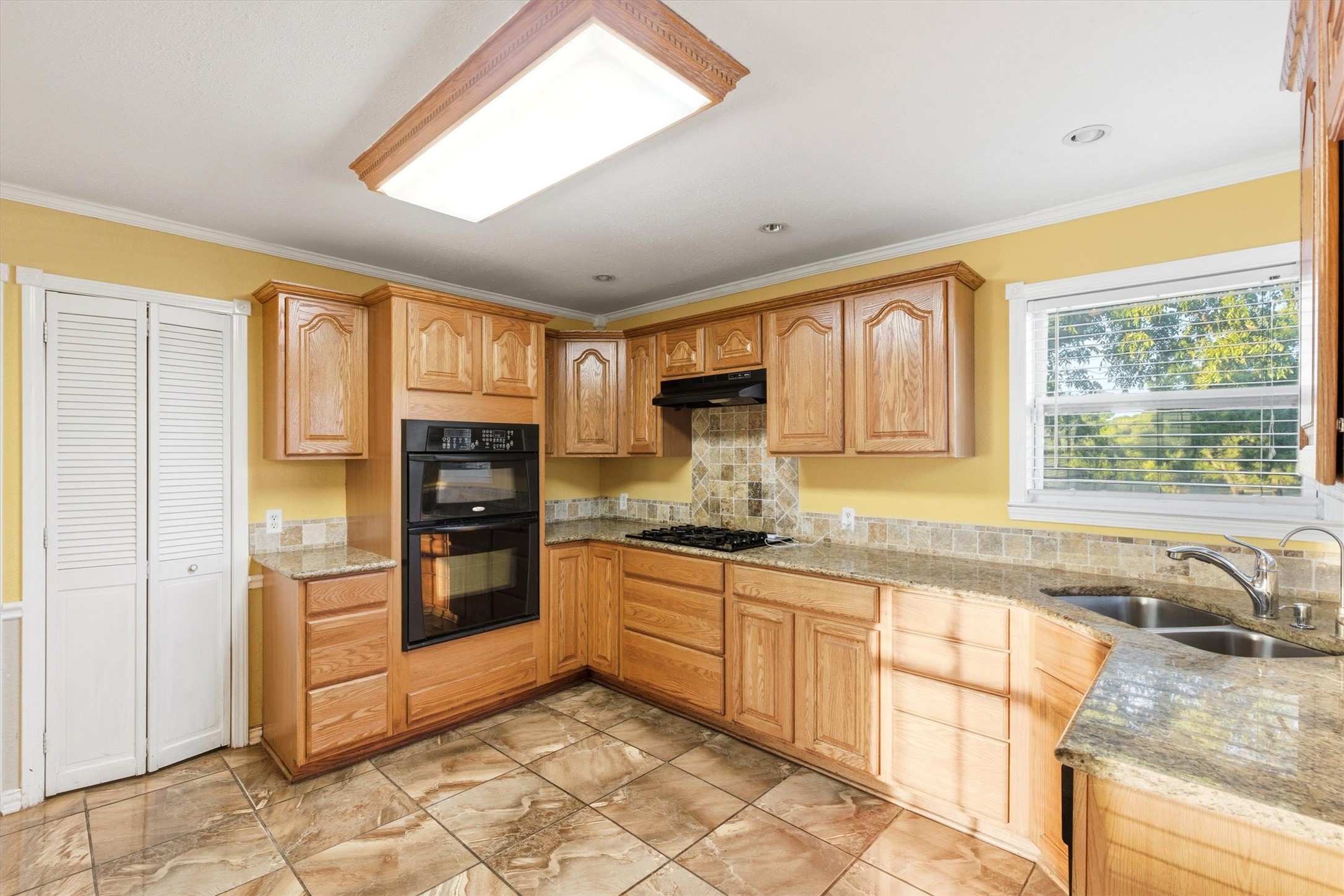 4609 Pioneer Road Balch Springs TX 75180