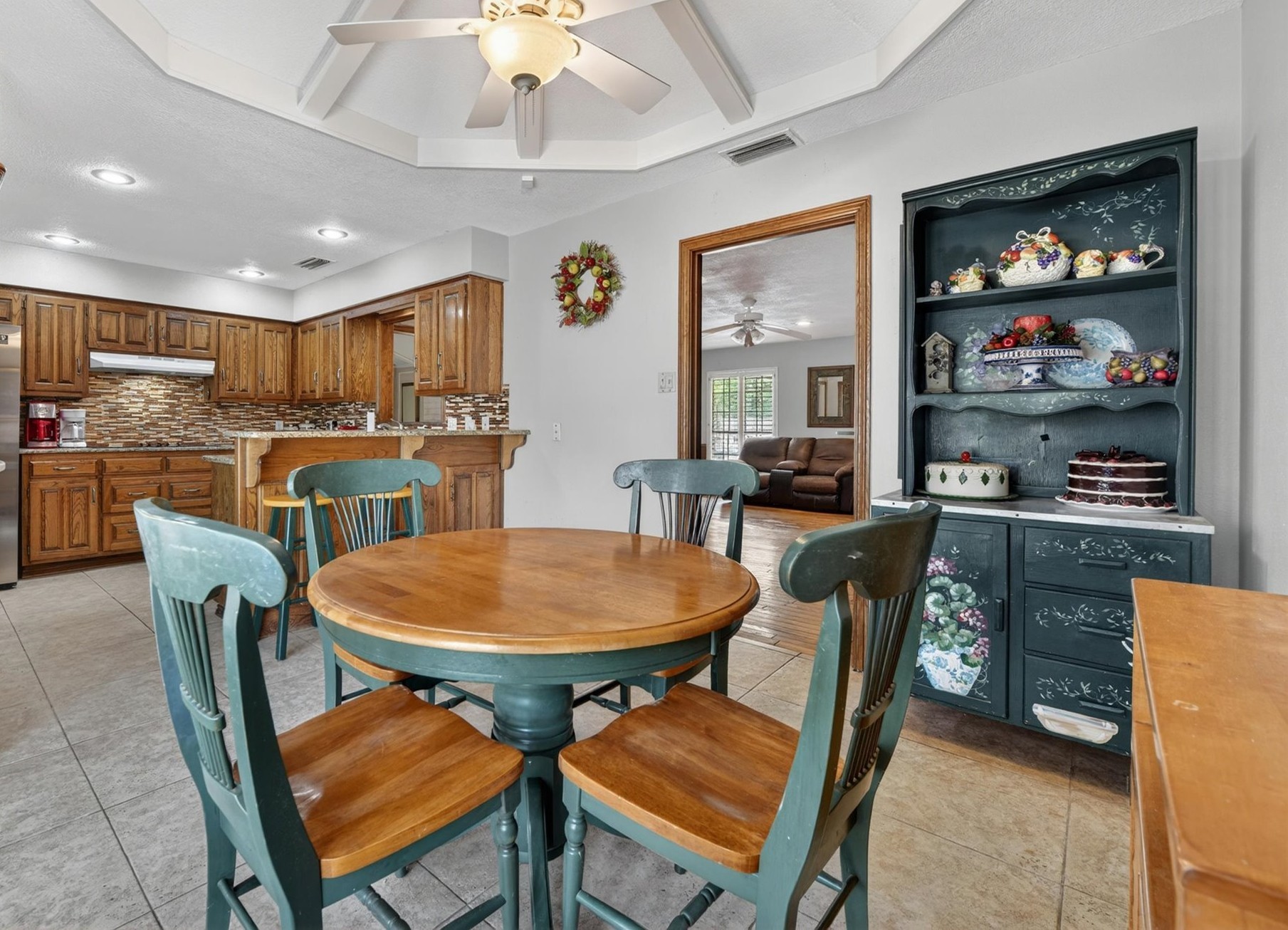 2317 Meandering Way Arlington TX 76011