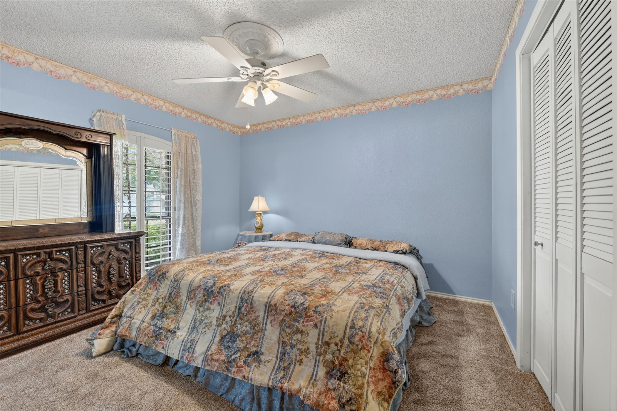 2317 Meandering Way Arlington TX 76011