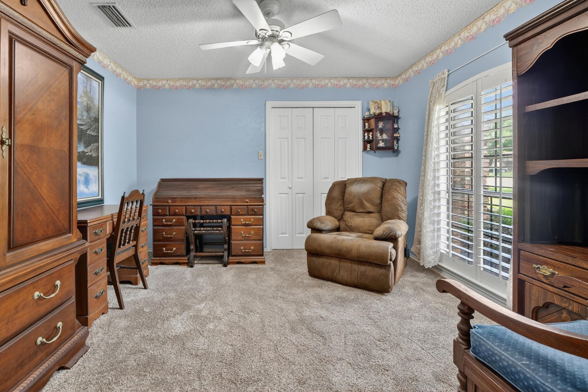 2317 Meandering Way Arlington TX 76011