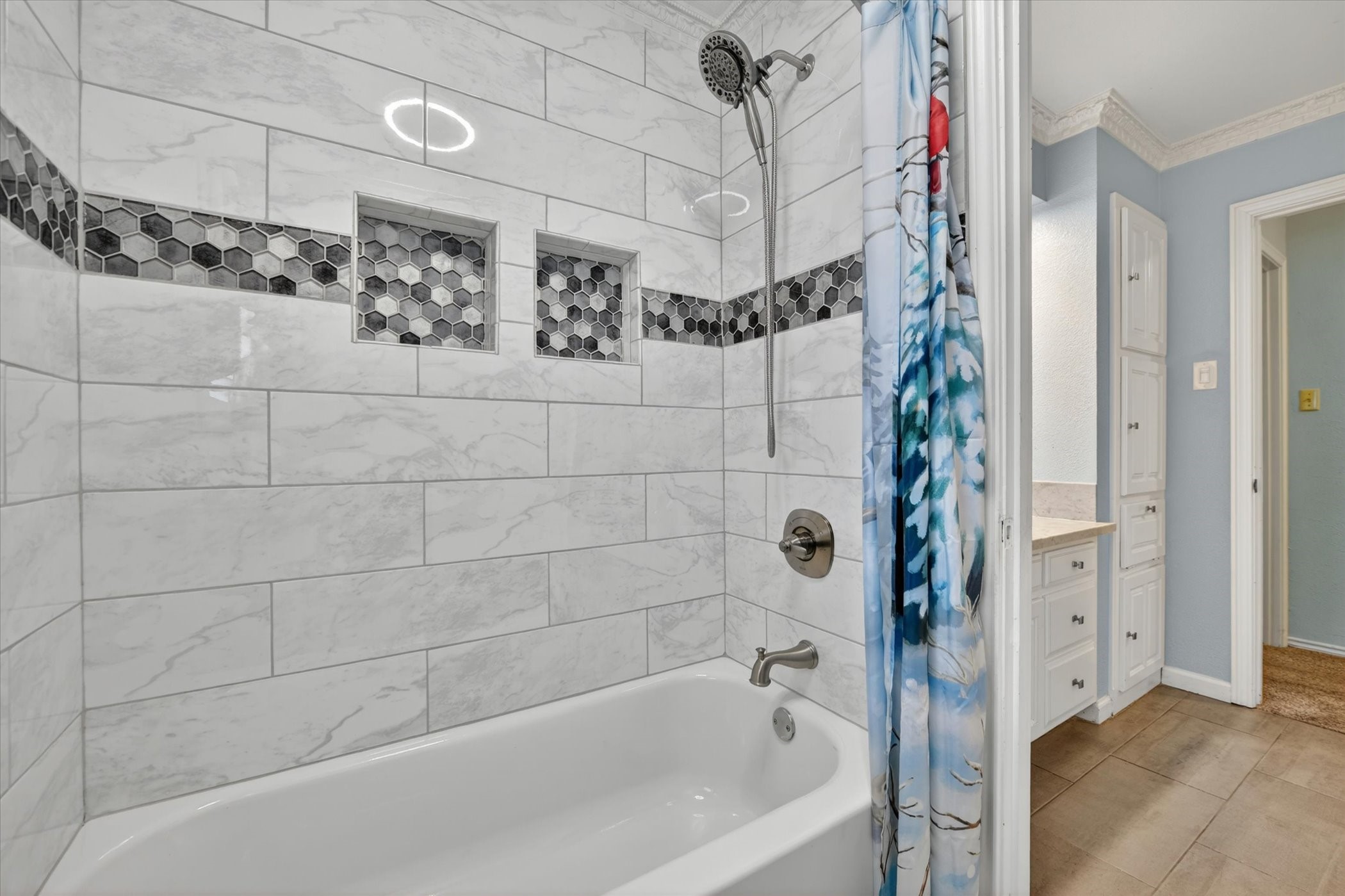 2317 Meandering Way Arlington TX 76011