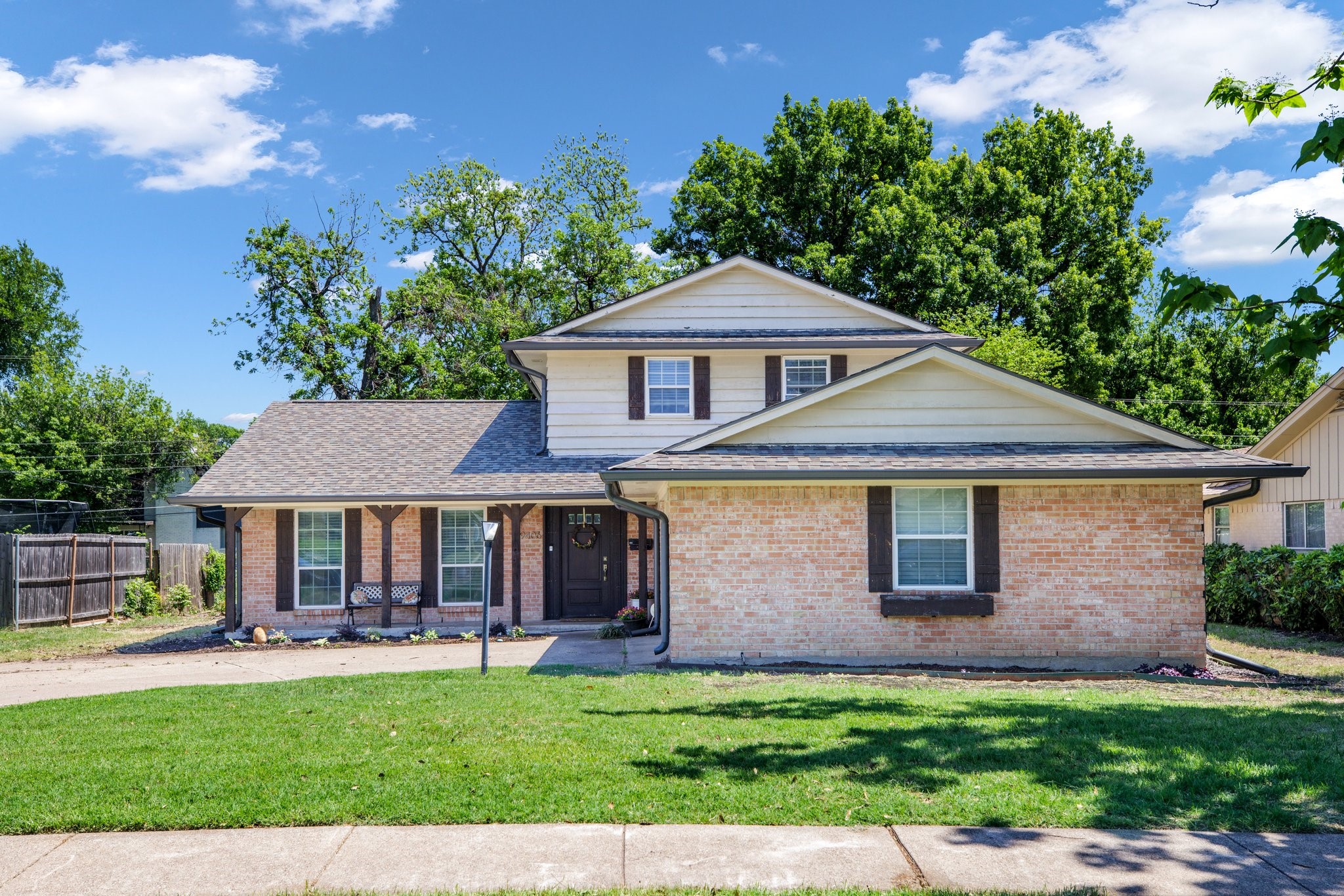 9406 Whittenburg Gate Dallas TX 75243