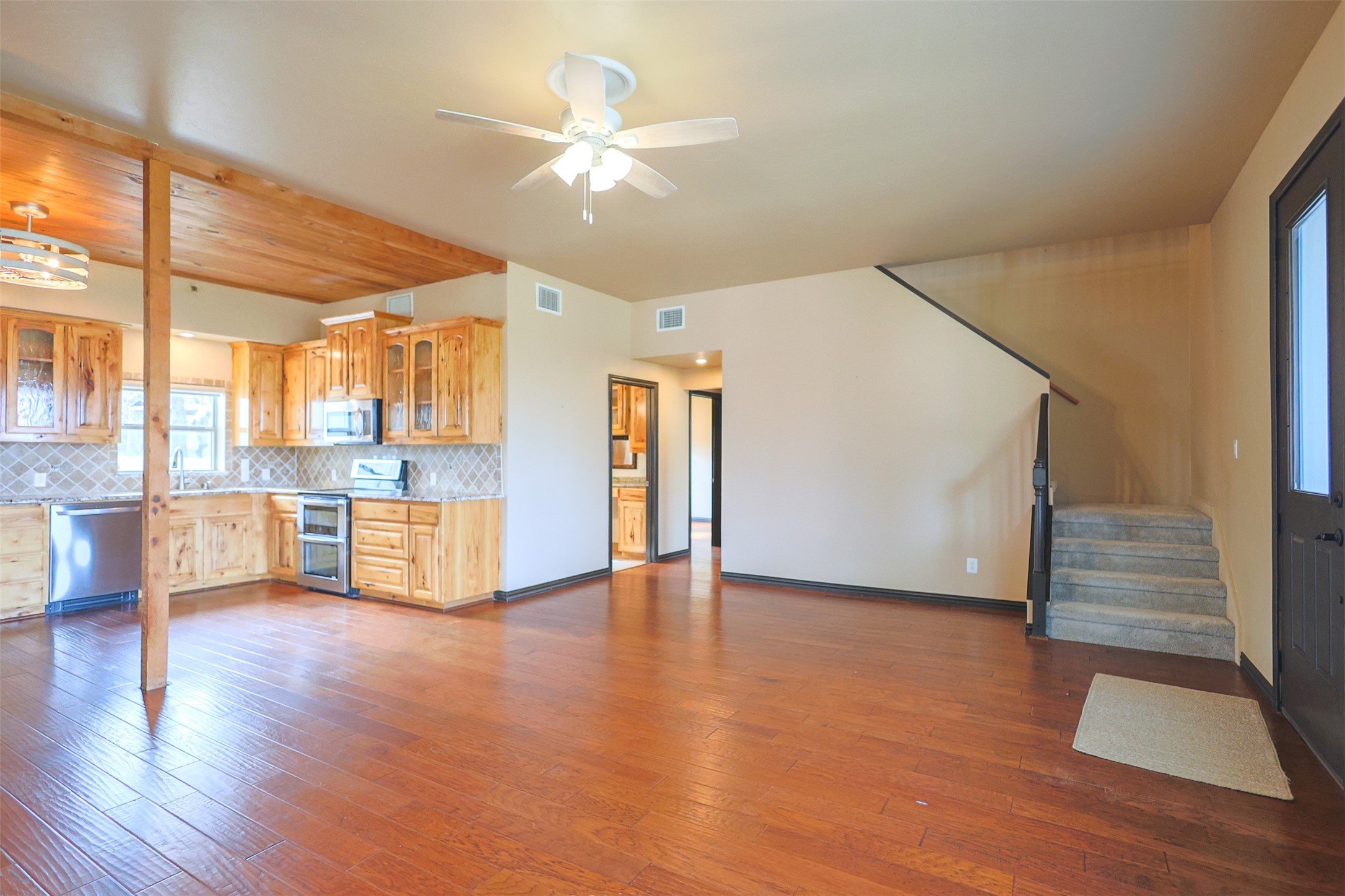 155 Private Road 4391 Decatur TX 76234