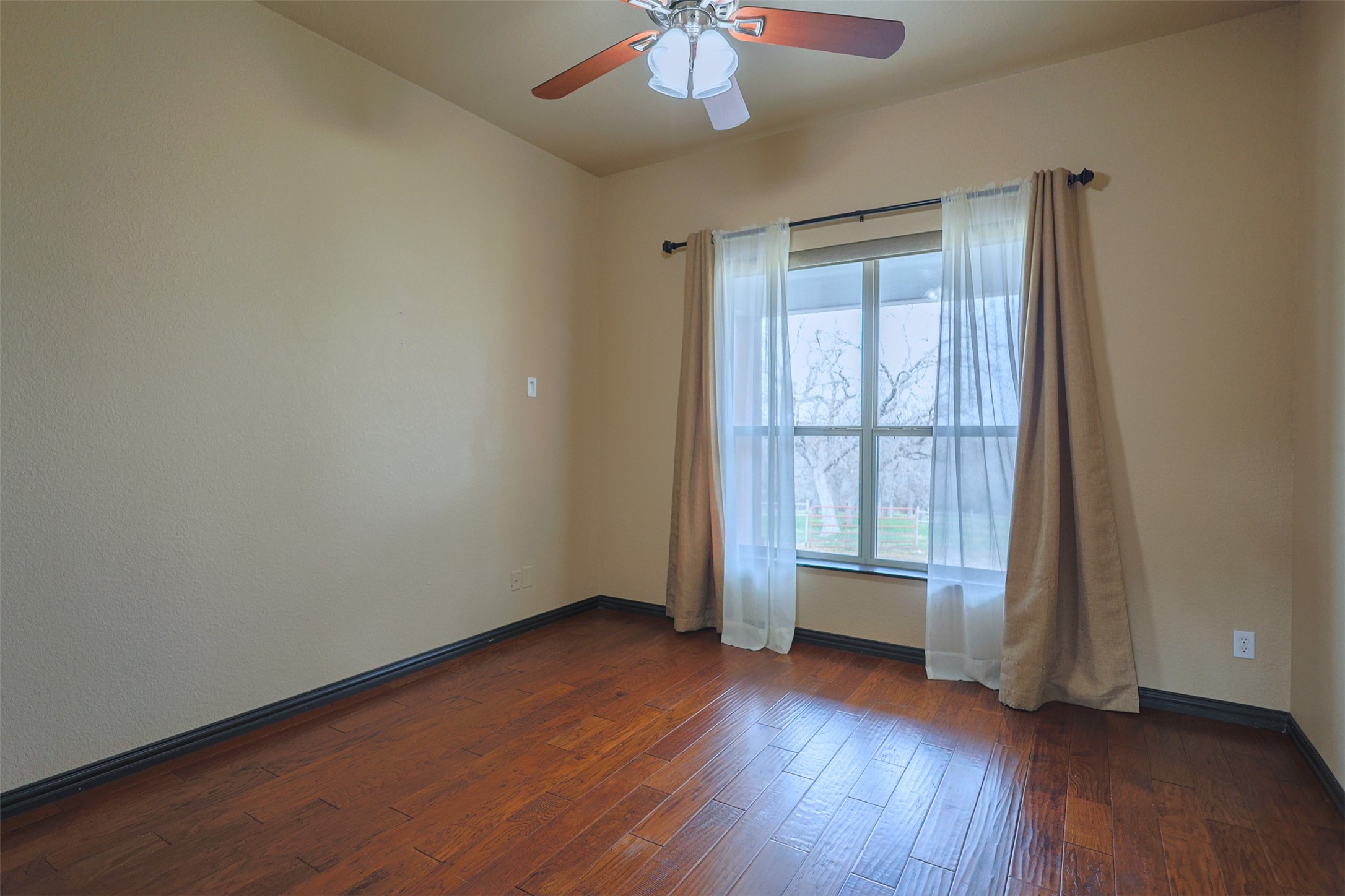 155 Private Road 4391 Decatur TX 76234