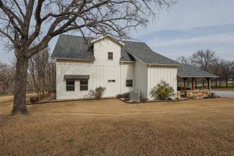 155 Private Road 4391 Decatur TX 76234