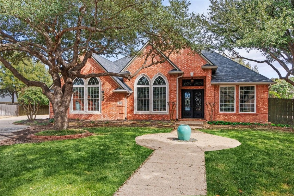 104 Clear Lake Court Southlake TX 76092