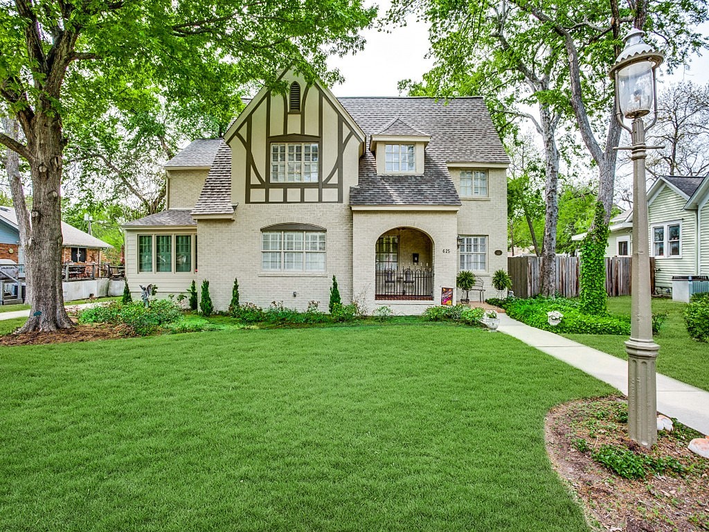 625 S Denton Street Gainesville TX 76240