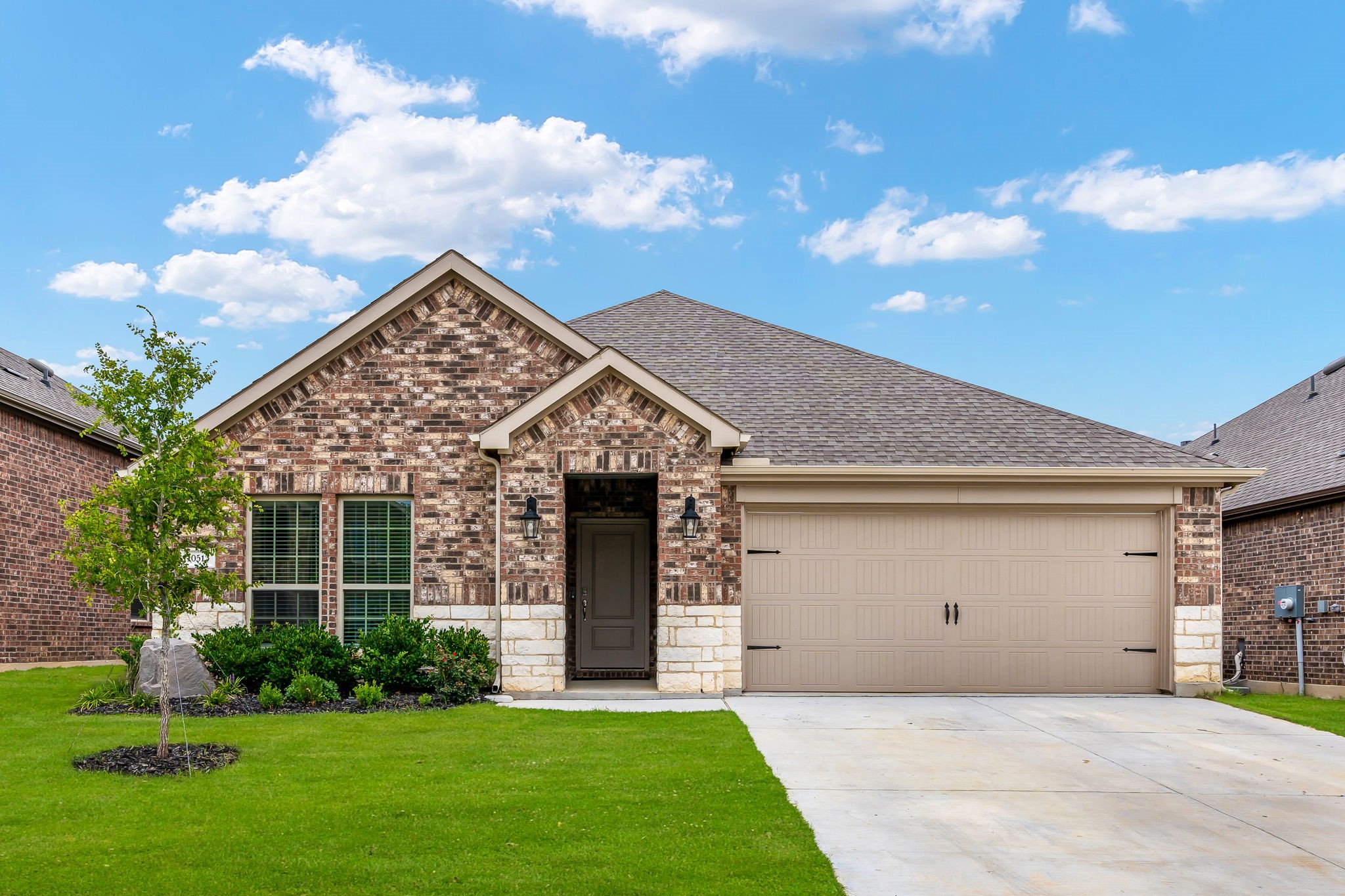 10513 Plumlee Lane Aubrey TX 76227