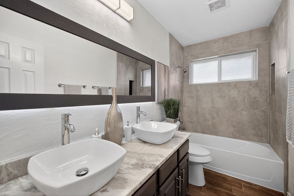 1006 Fairlawn Street Allen TX 75002