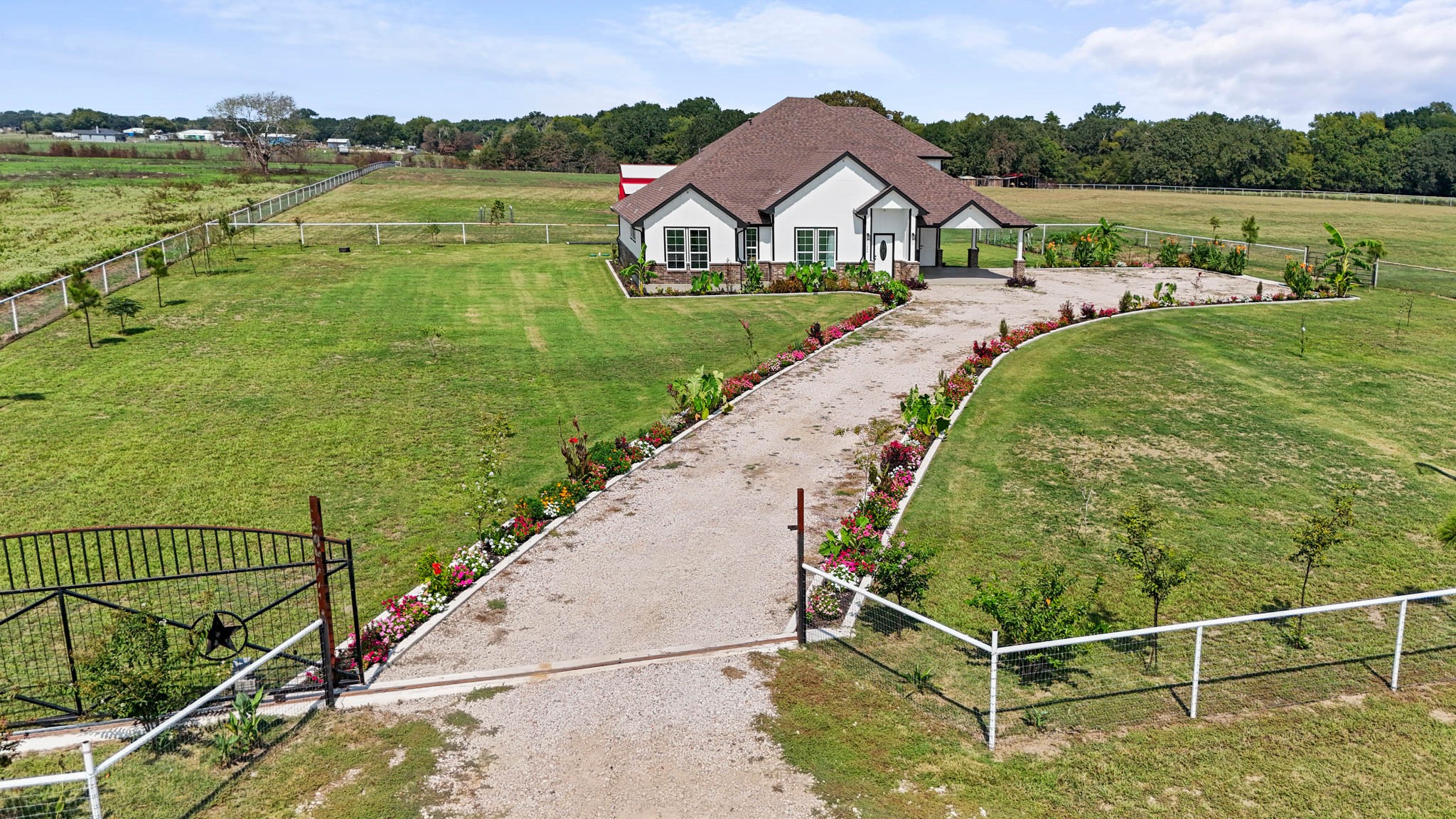 233 Private Road 7786 Wills Point TX 75169