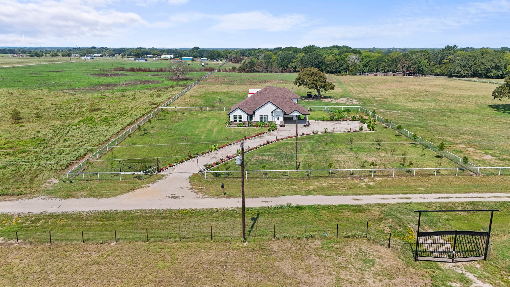 233 Private Road 7786 Wills Point TX 75169