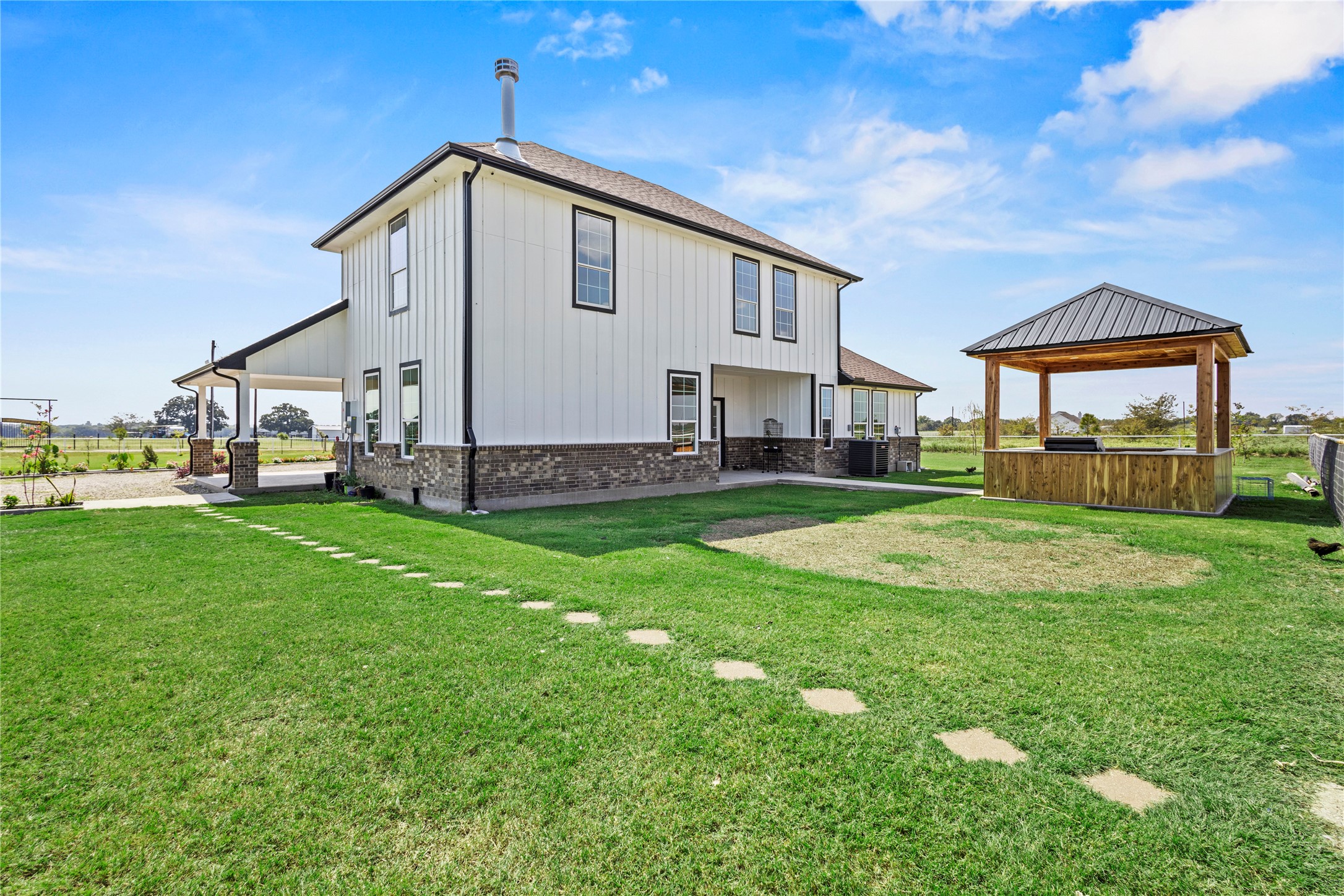 233 Private Road 7786 Wills Point TX 75169