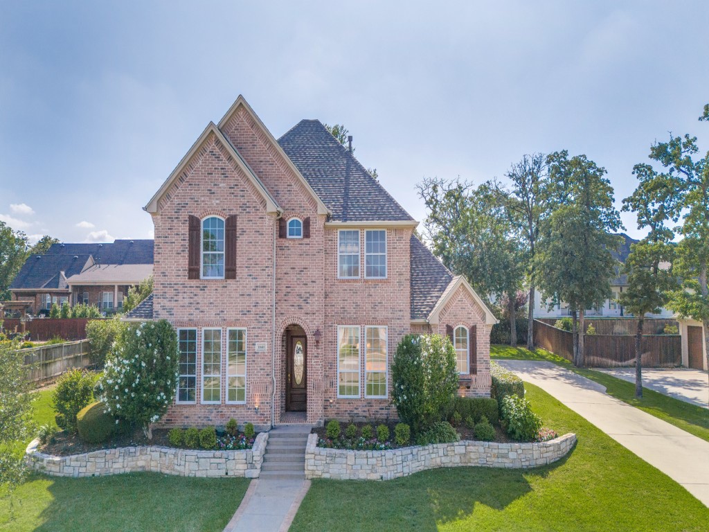 1040 Peregrine Place Kennedale TX 76060
