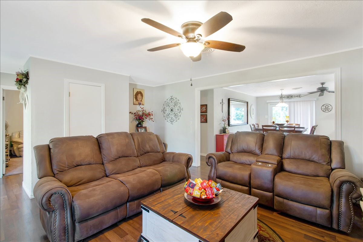 121 S Imperial Drive Denison TX 75020