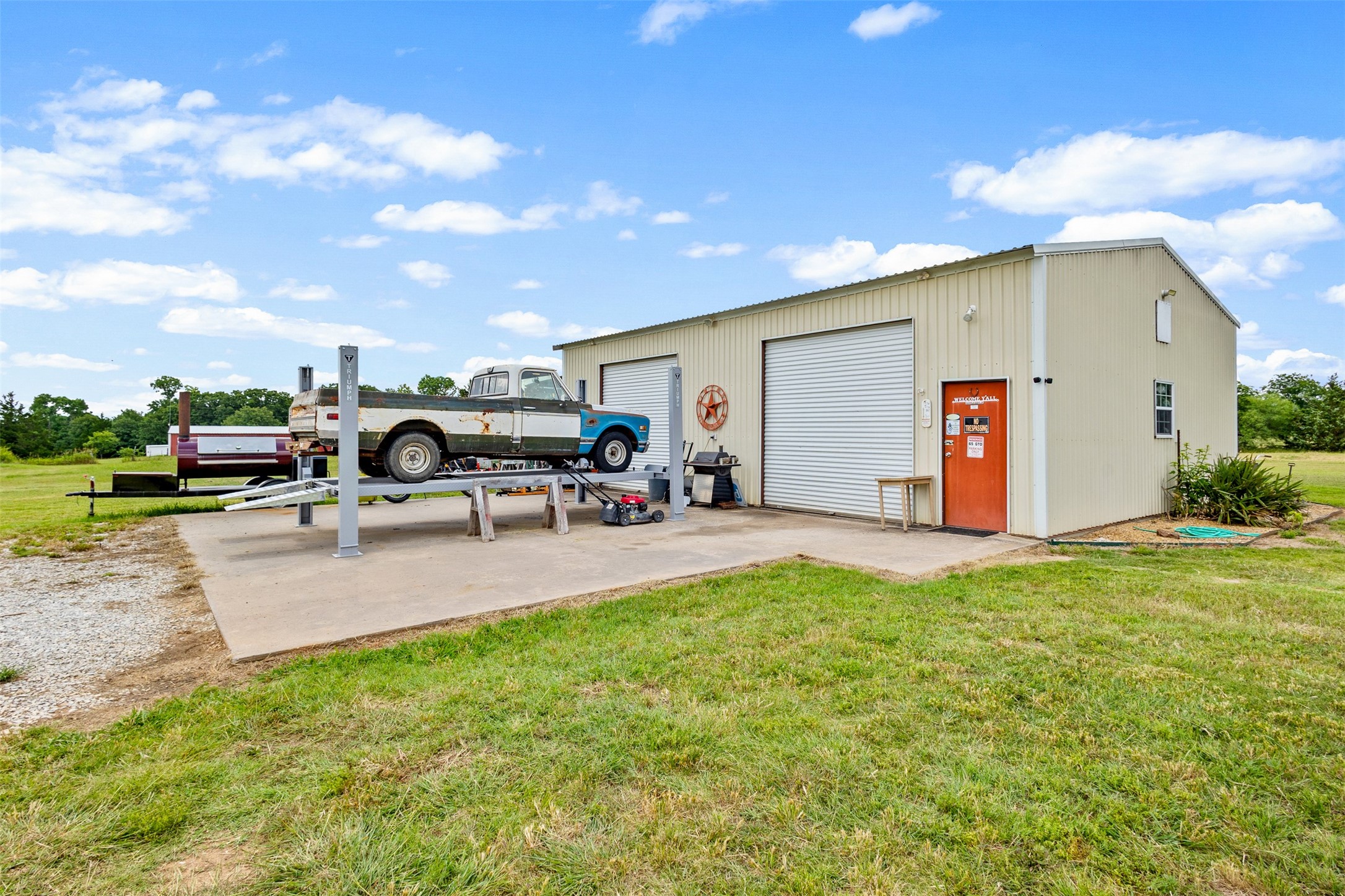 343 Meadow Lark Lane Bowie TX 76230