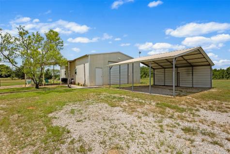 343 Meadow Lark Lane Bowie TX 76230