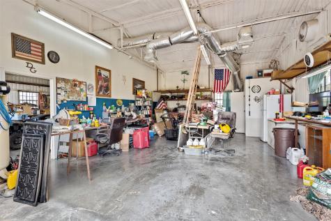 343 Meadow Lark Lane Bowie TX 76230