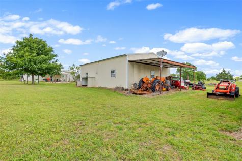 343 Meadow Lark Lane Bowie TX 76230