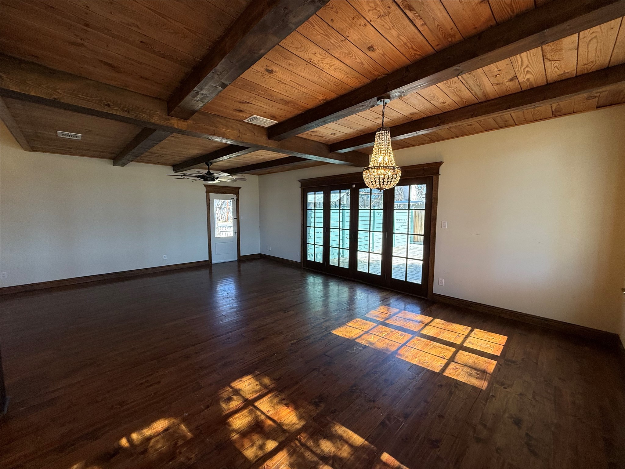 202 Throckmorton Street Weatherford TX 76086