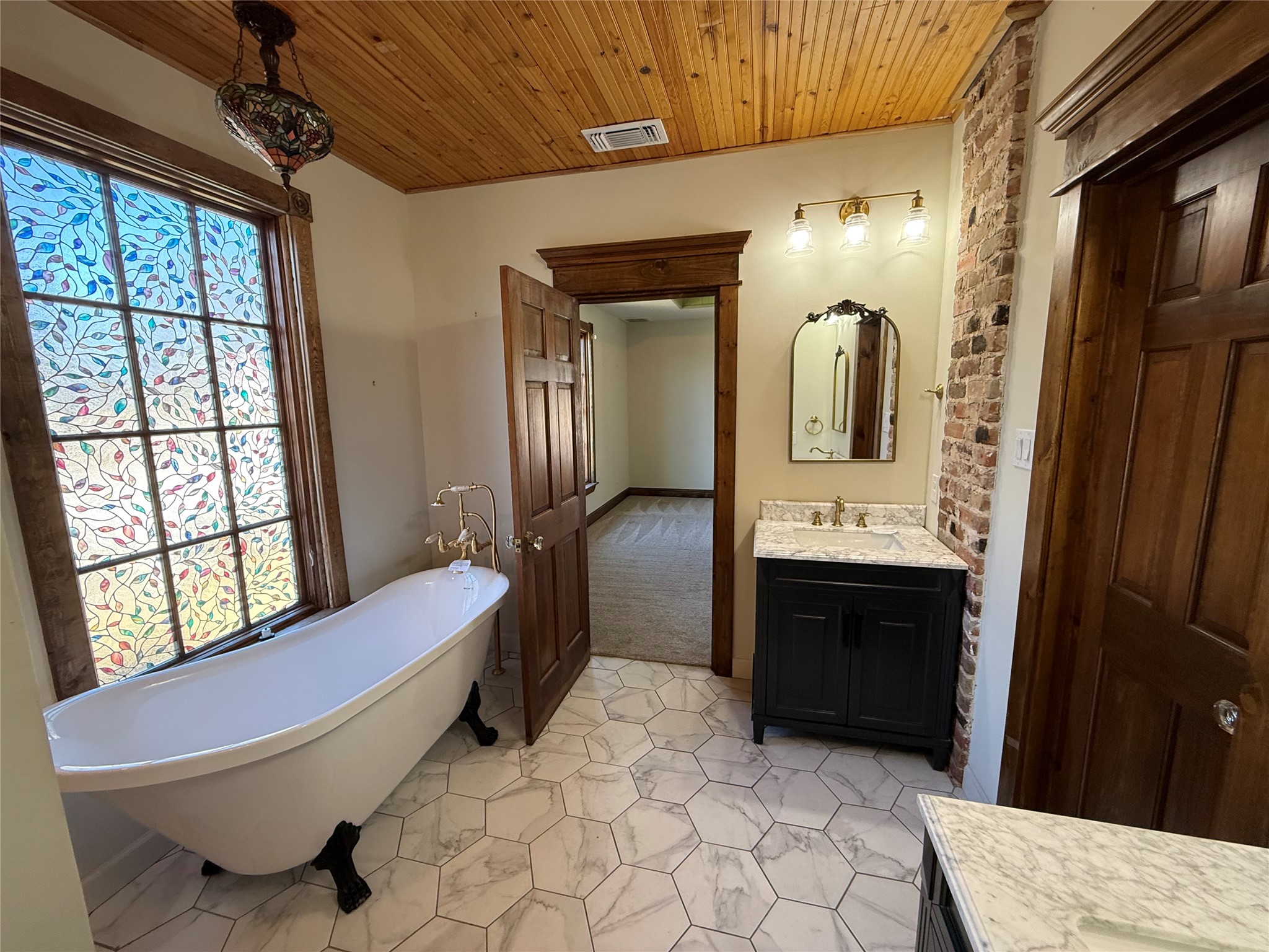 202 Throckmorton Street Weatherford TX 76086