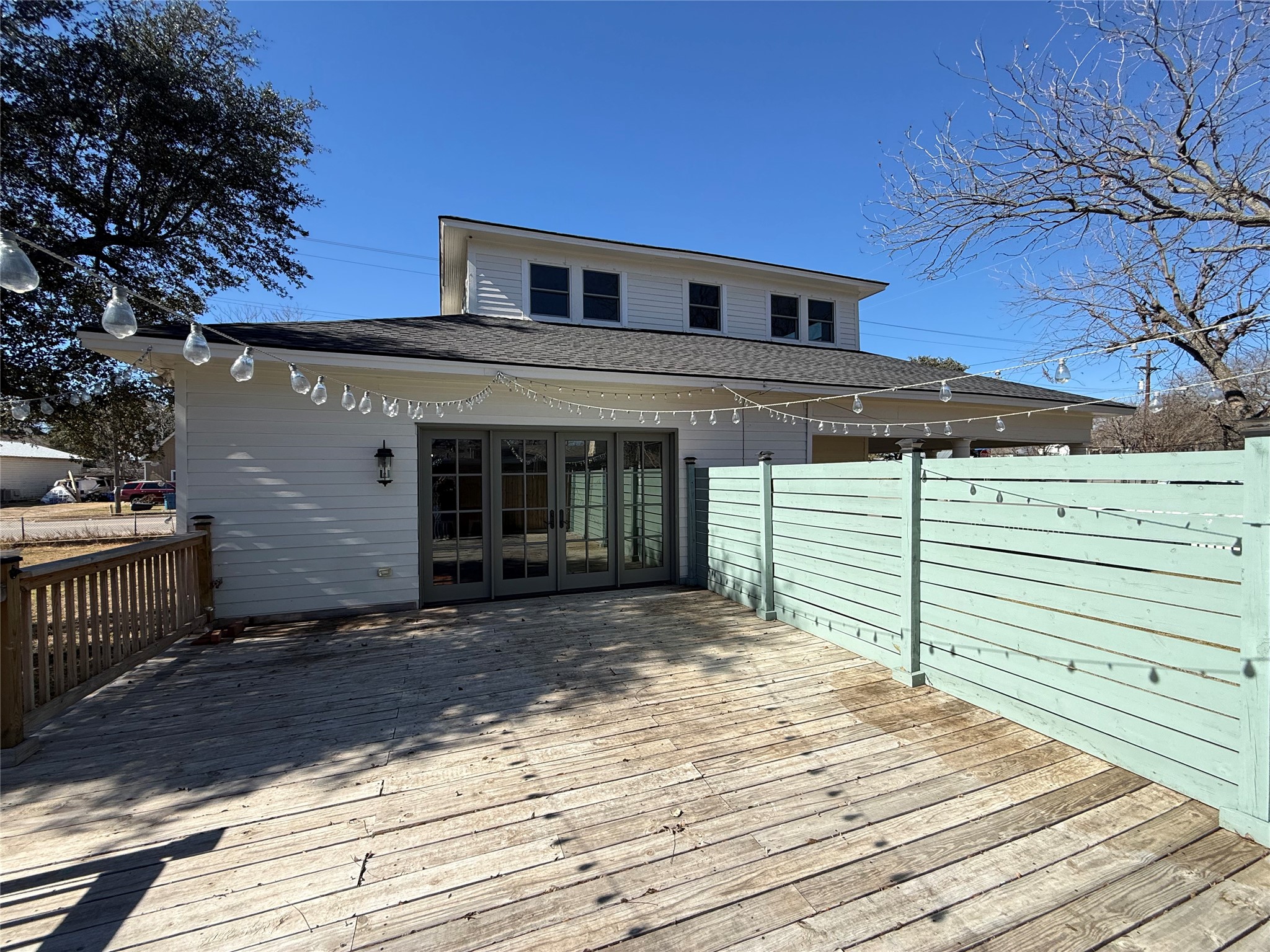 202 Throckmorton Street Weatherford TX 76086