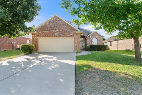 837 Pebblecreek Drive Burleson TX 76028