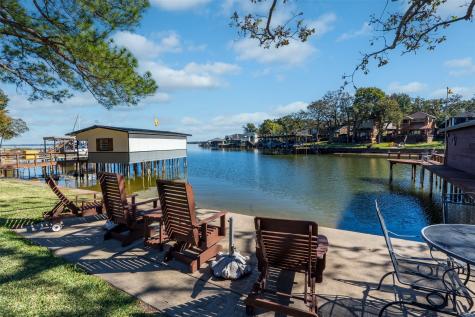 1435 Live Oak Drive Tool TX 75143