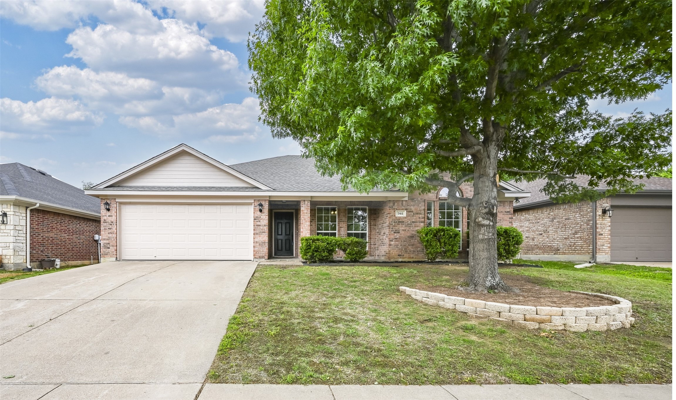 705 Ridgehill Drive Burleson TX 76028