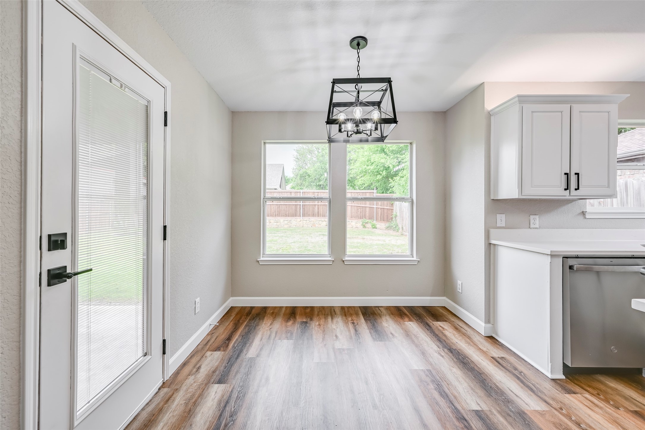 705 Ridgehill Drive Burleson TX 76028