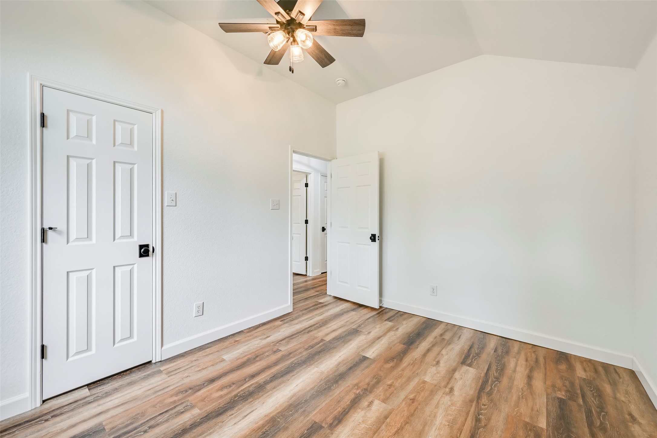 705 Ridgehill Drive Burleson TX 76028