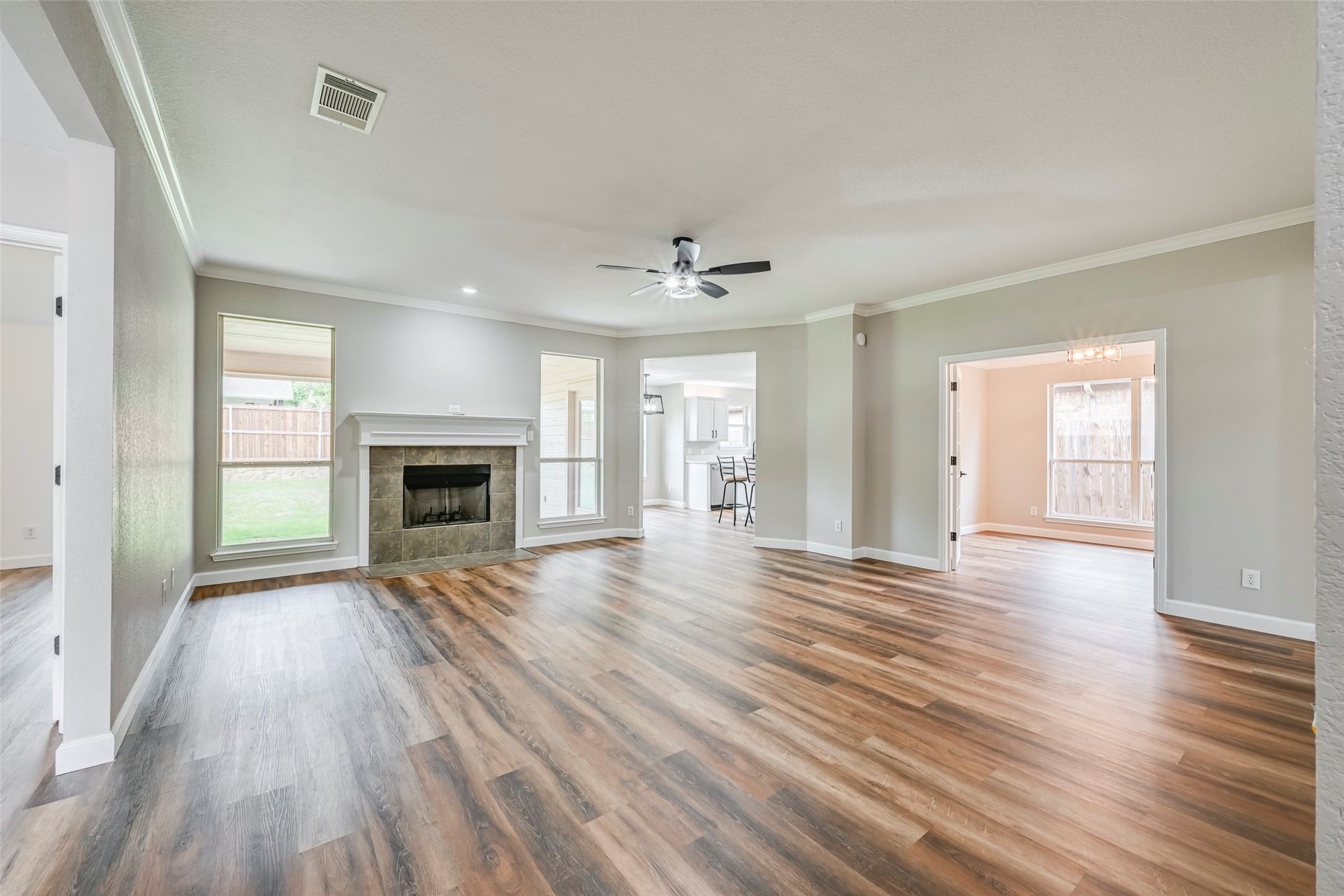 705 Ridgehill Drive Burleson TX 76028