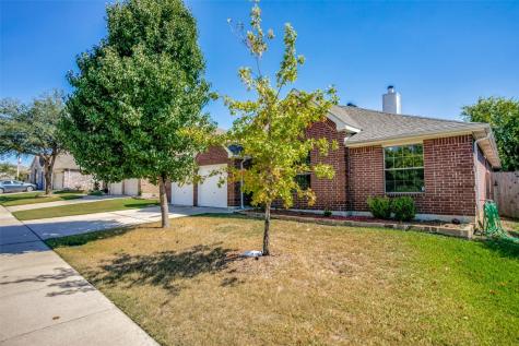 8409 Ladina Place Fort Worth TX 76131