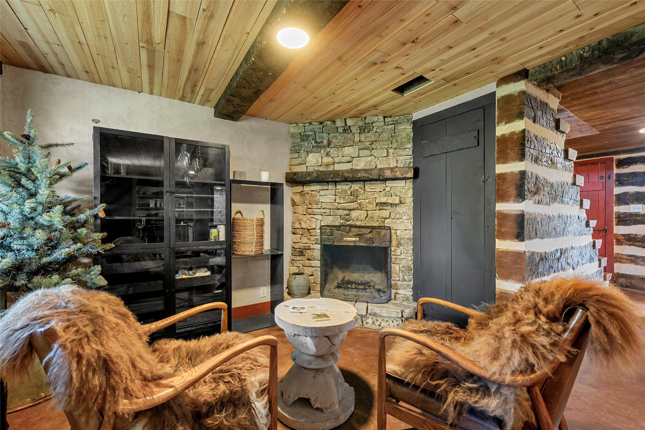 153 County Road 2139 Iredell TX 76649