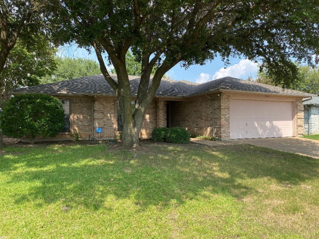 7925 Val Verde Drive Fort Worth TX 76123