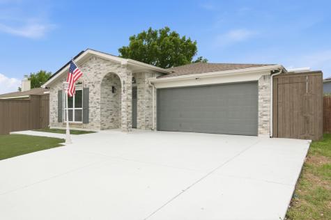 8105 Spruce Valley Drive Fort Worth TX 76137