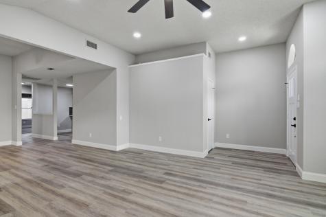 8105 Spruce Valley Drive Fort Worth TX 76137